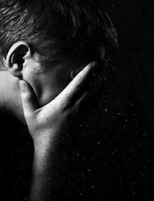 Ilustrasi Pria Yang Tengah Stres