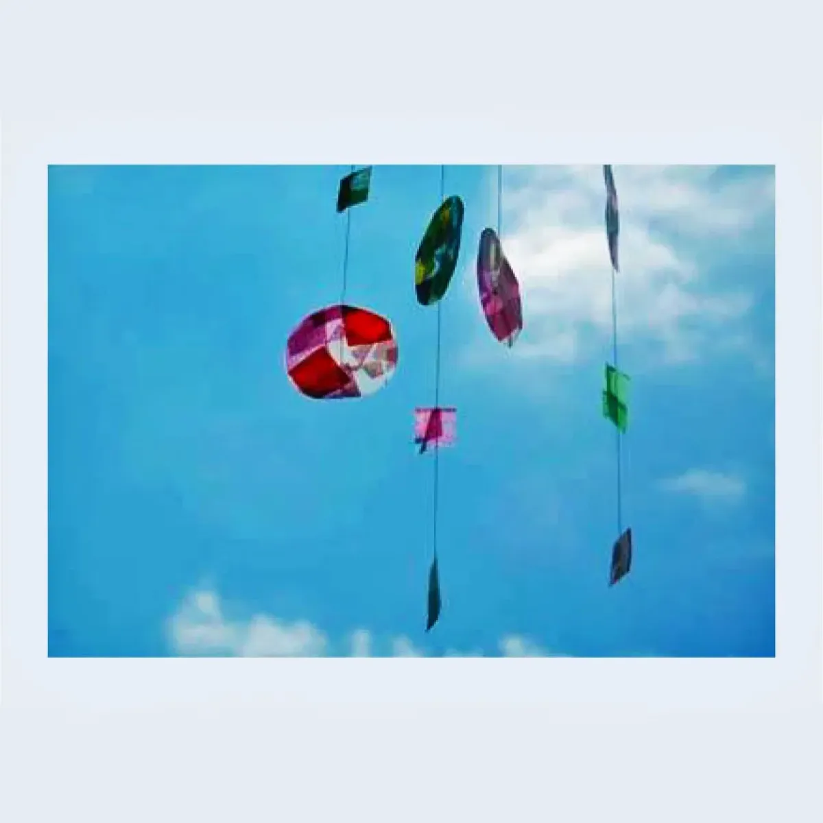 Ilustrasi Benang Penangkap Bayangan Matahari