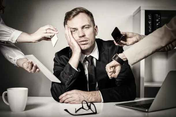 Ilustrasi Pekerja Yang Burnout