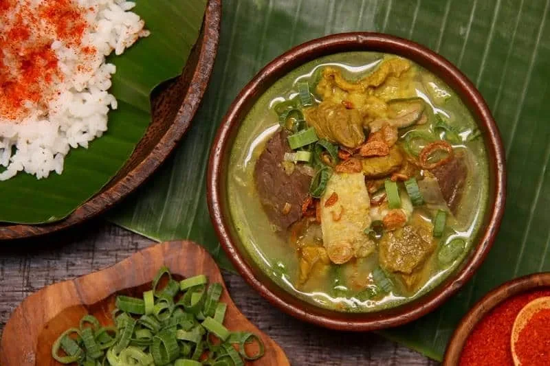 10 kuliner cirebon empal gentong