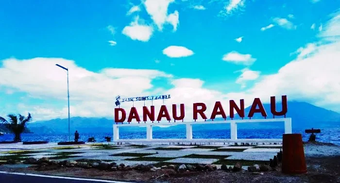 09 Danau Ranau Provinsi Sumatera Selatan