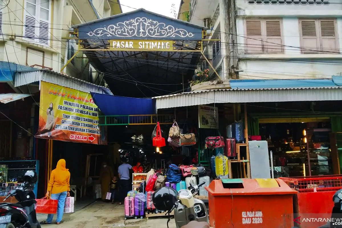 08 Pasar Keramik Sitimang