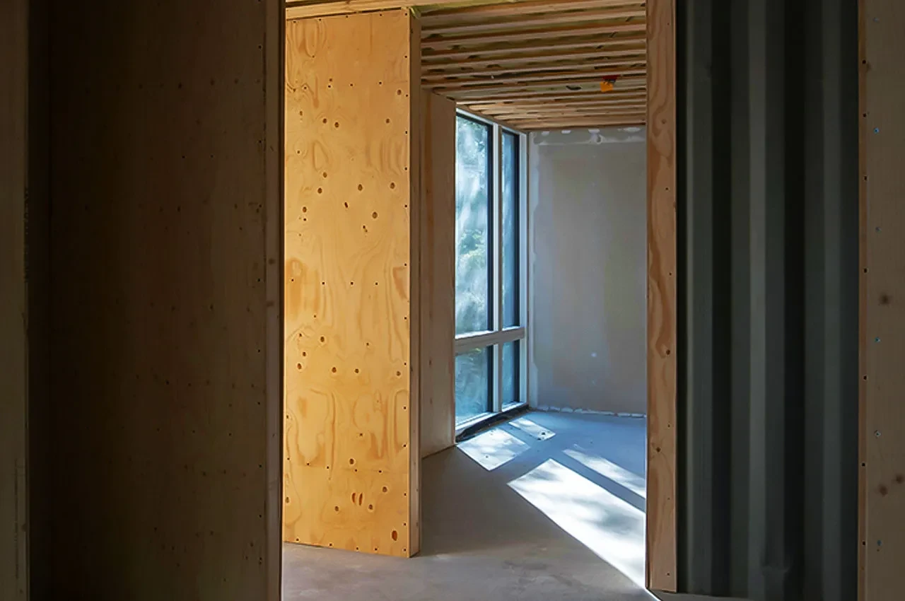 12 thecontainerhouse manstham shippingcontainerhome