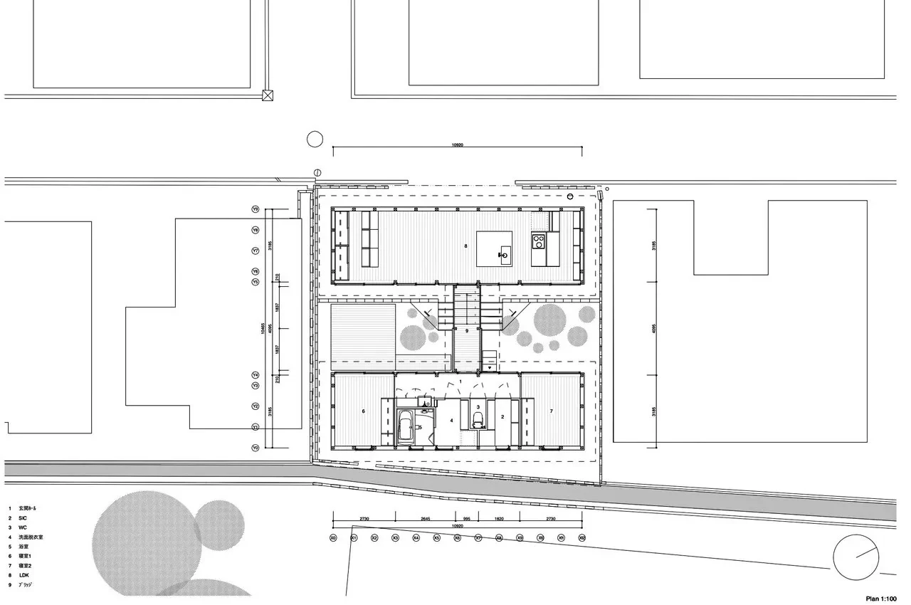 06 house of front yanko design 07