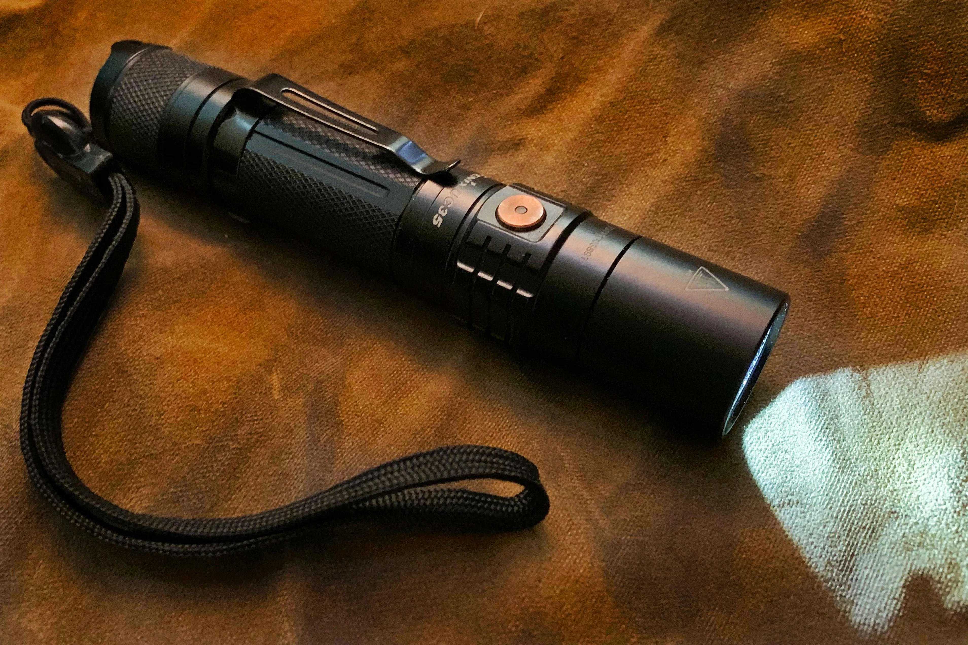 05 flashlight
