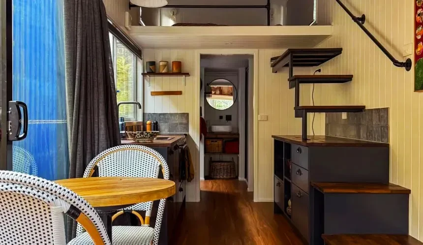 02 the tasmanian little sabi is one of this years most beautiful tiny homes thumbnail 9