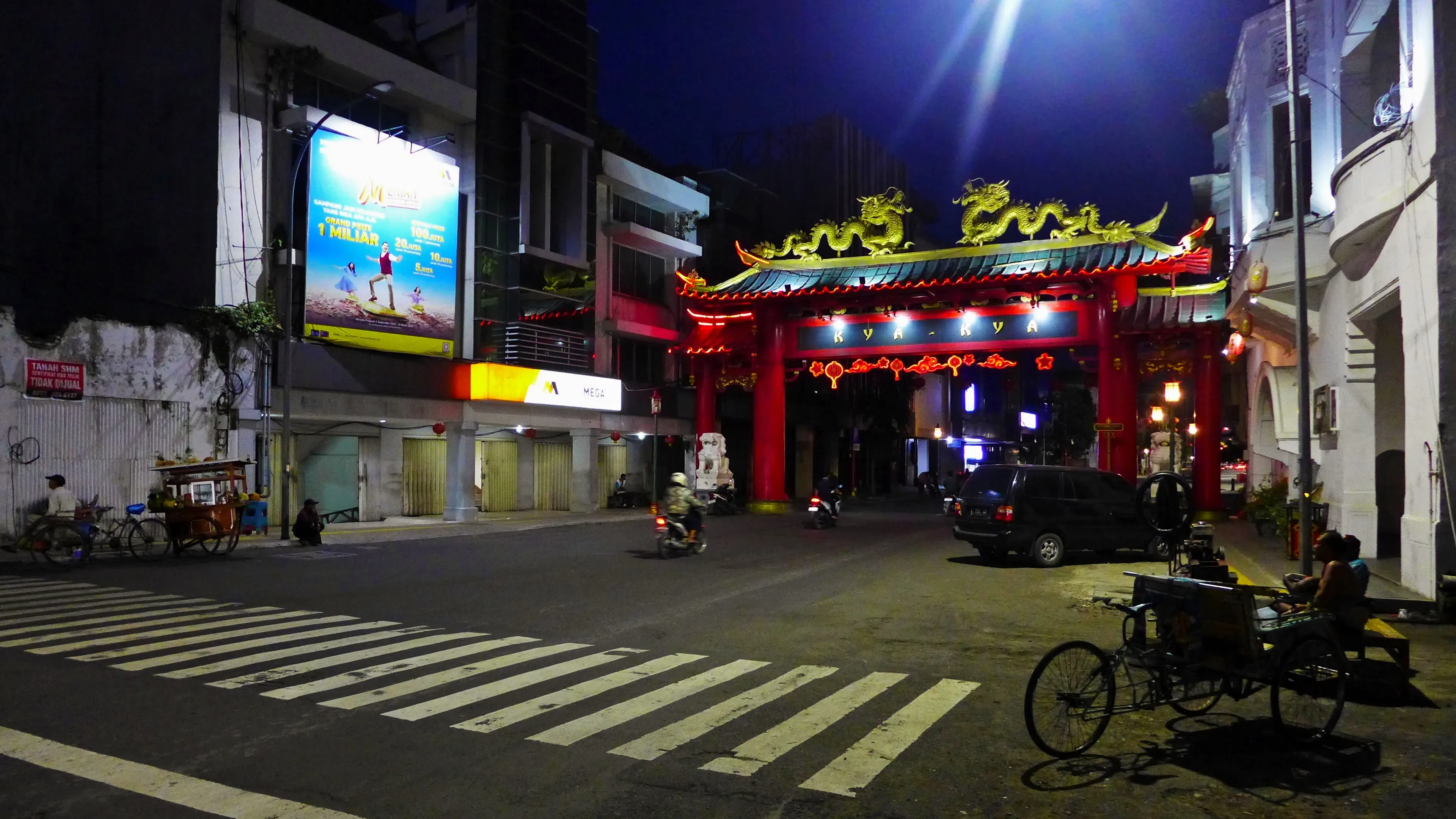 02 02 Koridor Kya Kya Kembang Jepun di Surabaya