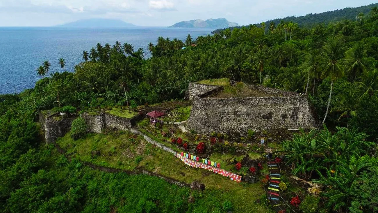 04 Benteng Tahula
