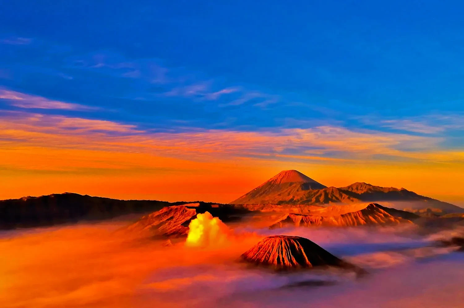 01 Potensi Wisata Alam Gunung Bromo Jawa Timur Full