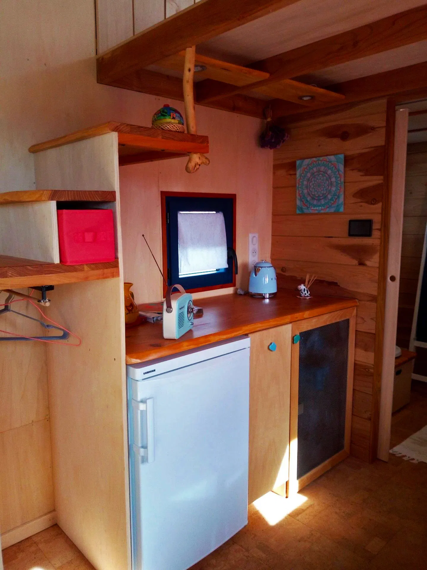 nomadic off grid tiny house