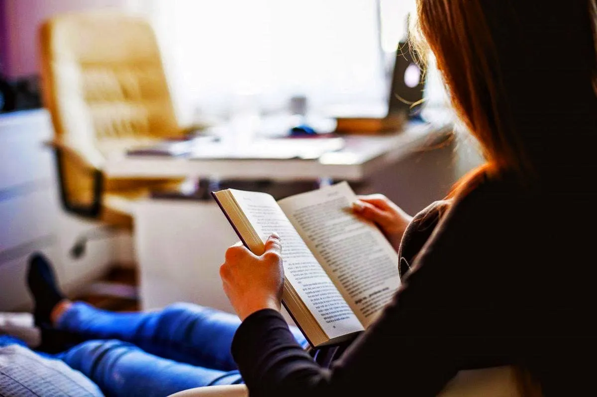 ilustrasi deep reading