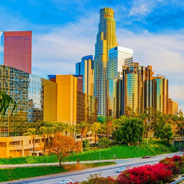 Ilustrasi Keindahan Kota Los Angeles. Sumber: hdwallpapers.in