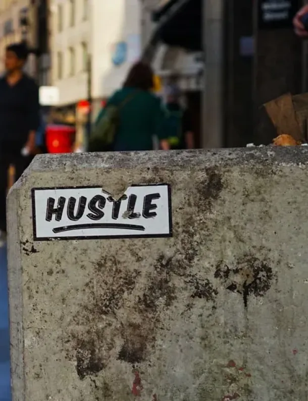Ilustrasi Hustle Culture
