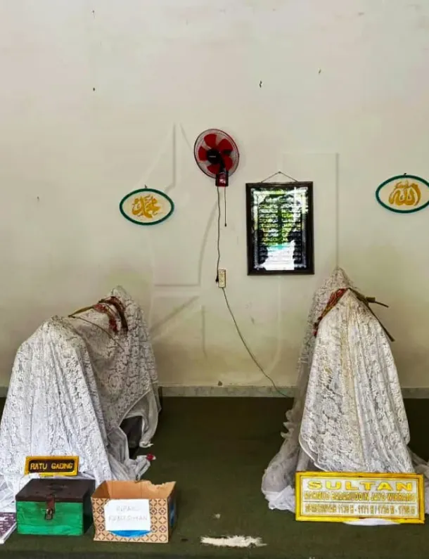 Ilustrasi Makam Sultan Mahmud Badaruddin I, Palembang