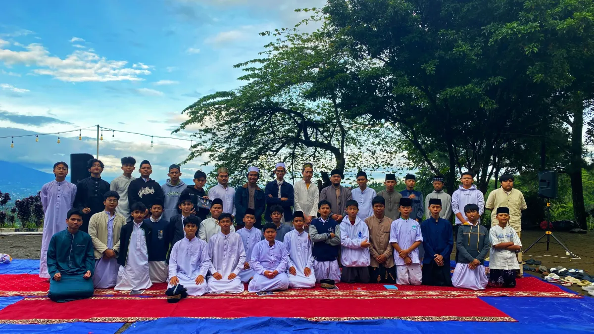 Santri Putra Pesantren Tahfidz Daarul Mutqin Bogor