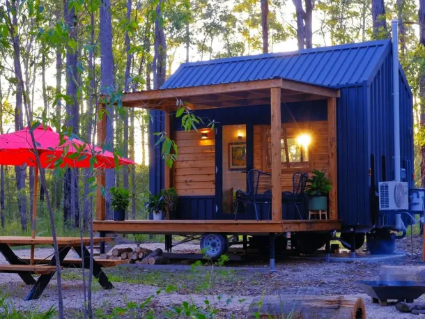 Rumah Mungil Modern Australia Gunyah