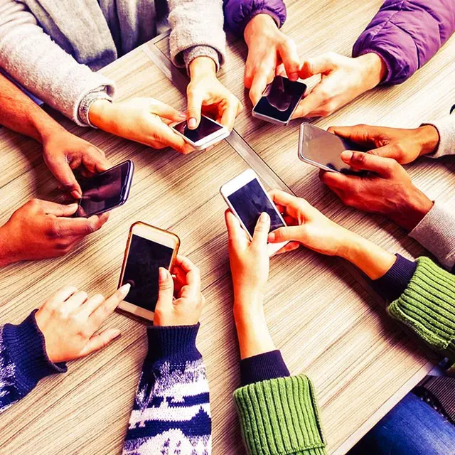 Ilustrasi Kecanduan HP