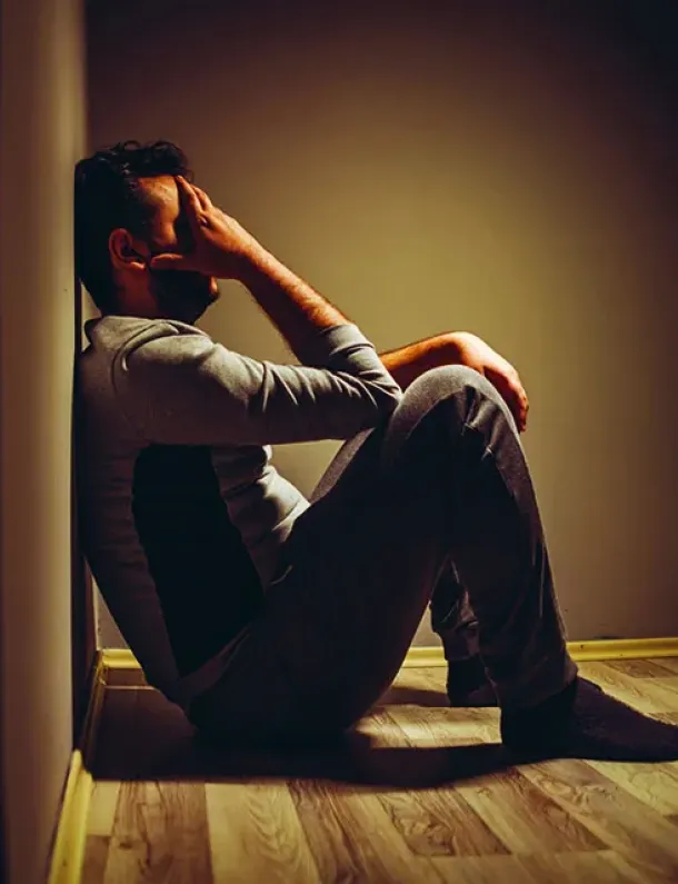 Ilustrasi Pria Yang Stres dan Cemas