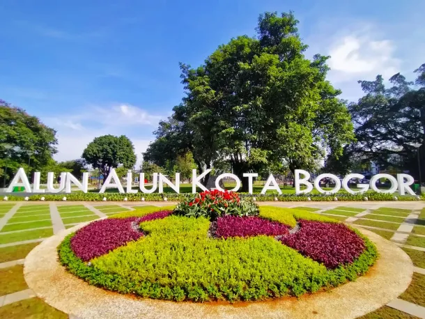 Ilustrasi Alun-alun Kota Bogor